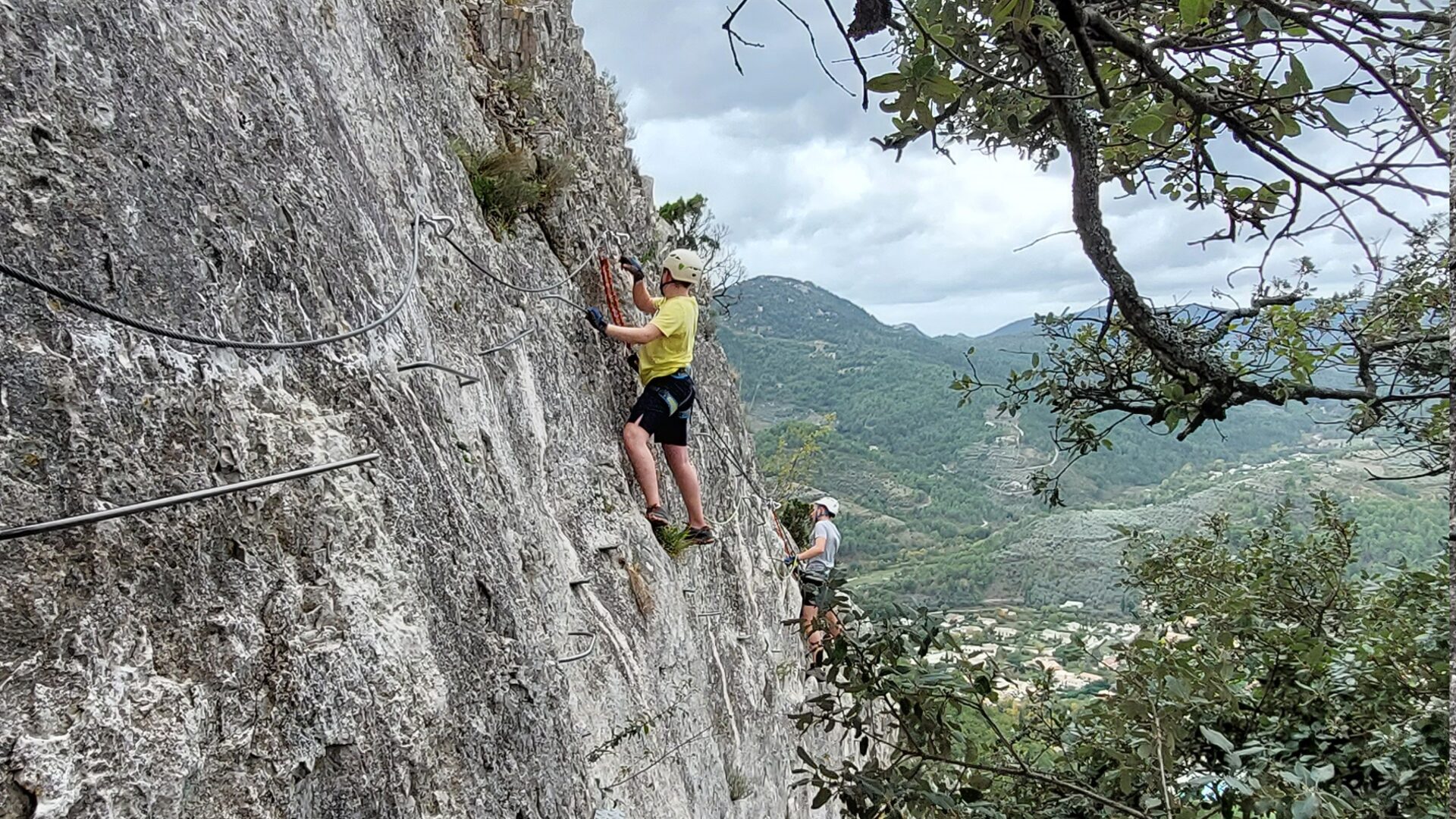 Escalade au rocher Saint-Julien